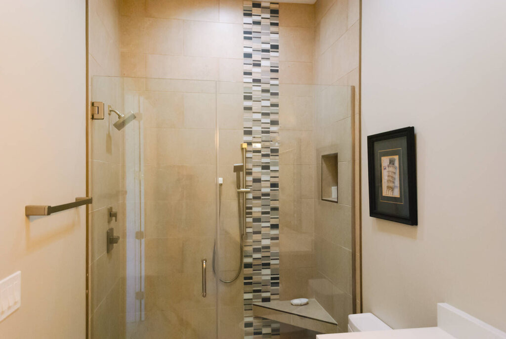 Mystic Canyon Guest Bath